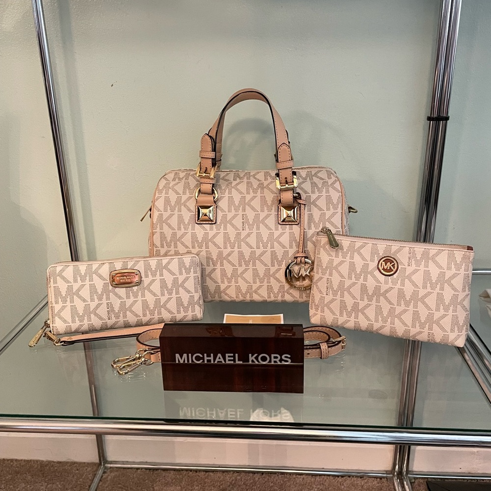 Grayson handbag wallet & makeup bag set (3)